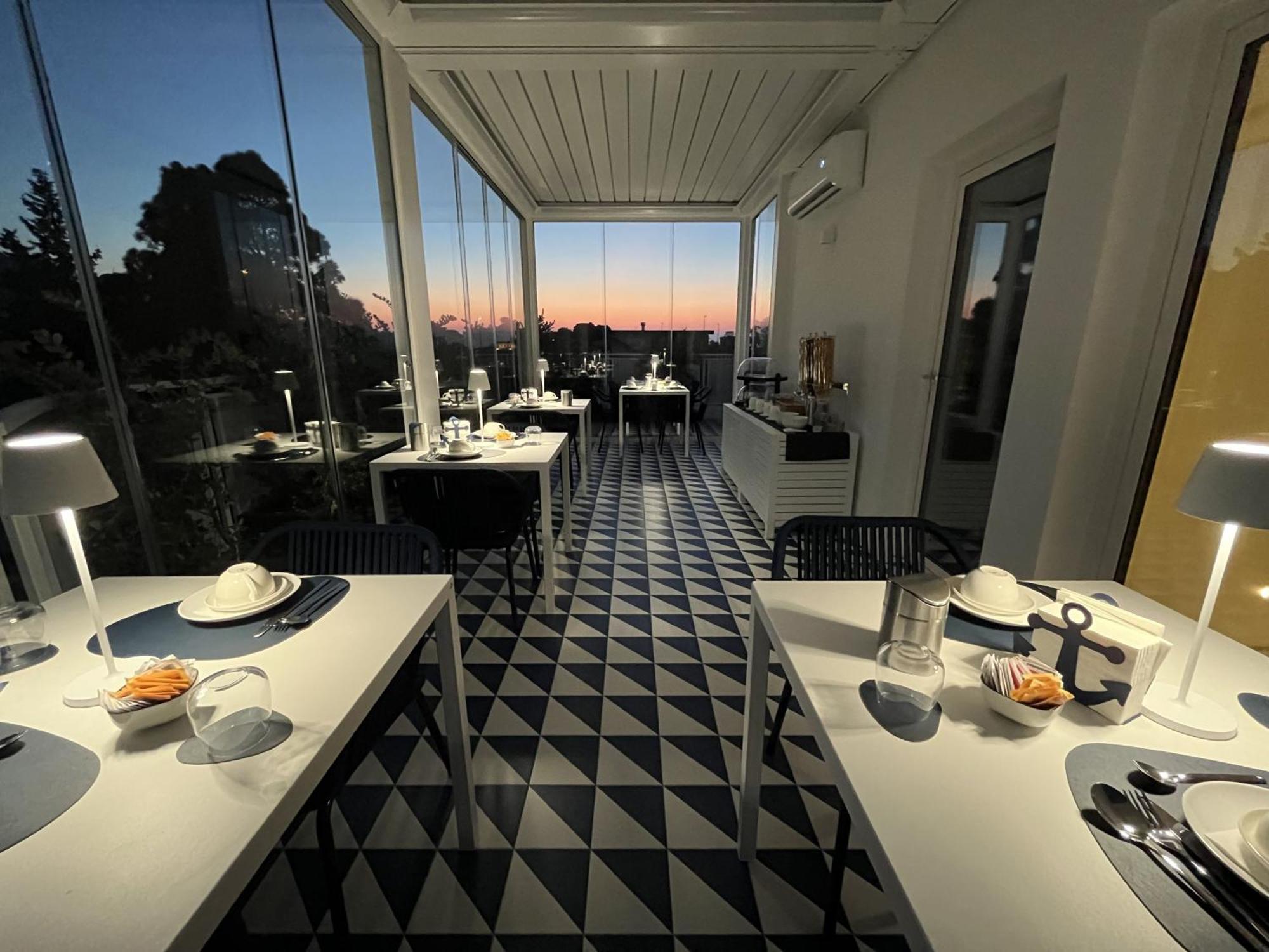 Marina Boutique Rooms Carini Buitenkant foto